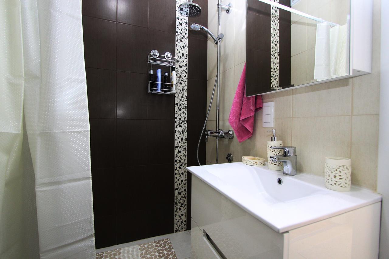 Apartment Joy Belgrado Exterior foto